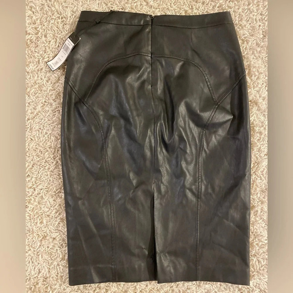 Bcbg maxazria faux leather skirt size small new - Picture 4 of 6